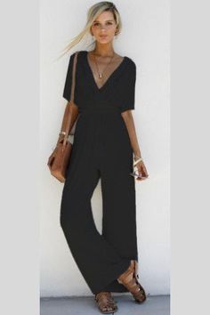 Pure Color V-neck Half Sleeves Loose Long Jumpsuit Loose Playsuit, Black Jumpsuit Outfit, Fashion 60s, Jumpsuit Design, Outfit Elegantes, Outfits Dressy, Overalls Outfit, Stylish Jumpsuit, Jumpsuit Outfit