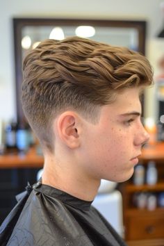 Low Fade Taper, Blowout Taper, Popular Boys Haircuts, Queer Haircut, Back To School Bash, Hairstyle Boy, Fish Hair, Fade Hairstyle