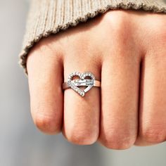 Beautiful Wedding Rings Diamonds, Love Heart Ring, Graduation Rings, Mother Daughter Jewelry, Shape Names, Modern Gold Jewelry, Daughter Jewelry, Mother Rings, Beautiful Wedding Rings