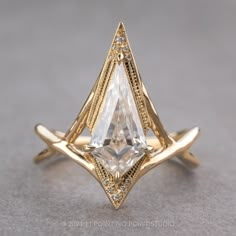 kite moissanite Kite Diamond Ring, Avant Garde Engagement Ring, Kite Diamond Engagement Ring, Kite Shaped Engagement Ring, Kite Cut Engagement Ring, Unique Vintage Engagement Rings, Magical Ring, Wishing Star, Dream Proposal