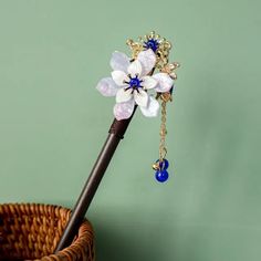 MizzMiiMii - Etsy Vietnam Glazed Hair, Flower Hairpin, Purple Flower Hair Clip, Hair Fork, Wooden Flowers, Saint Valentine, Magnolia Flower