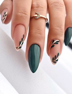 To find out about the Get Glamorous With 24pcs Long Almond Solid Green Leaf Pattern Leaf Pattern Fake Nail & 1pc Nail File & 1sheet Tape Press On Nails Nail Supplies at SHEIN, part of our latest Press On False Nails ready to shop online today! Free Shipping On £35+✓ Free Return - 45 Days✓ 1000+ New Dropped Daily✓ Get £3 Off First Order!✓ Unghie Sfumate, Colorful Nails, Nature Tattoos, Stay Fresh, Short Acrylic Nails, Nail Arts, Nail Color