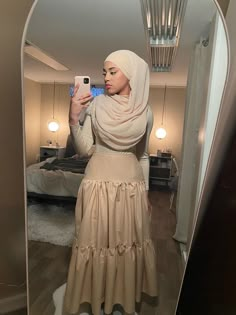 Beautiful 3 tier full boho maxi skirt Hijabi Fashion Summer, Hijabi Mode, Hijab Stile, Modest Outfits Muslim, Outfits Muslim, Modest Girly Outfits, Boho Maxi Skirt, Hijabi Fits, Hijabi Outfit