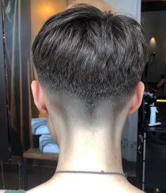 Half Shaved Hair, Messy Bob Hairstyles, Shaved Nape, Hairstyles Women, Good Hair, Haircut And Color, Undercut Hairstyles