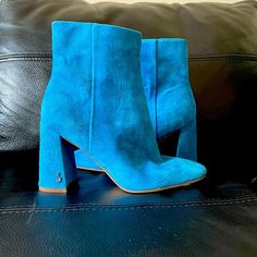 Turquoise Suede Boots Size 7 Brand New Has A Scuff On Back Of One Of The Heels High End Boots Ready To Take On Any Style! Eclectic Fashion Style, Stacked Heel Boots, Sam Edelman Boots, Heels High, Eclectic Fashion, Crazy Shoes, Shoe Fits, Sam Edelman Shoes, Heel Boots