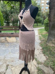 Hi everyone 🥰 Welcome my shop.                   The vintage handmade crochet Skirt made using High Quality yarn ( Silky effect  micrifiber acrylic 100 %) handmade crochet skirt Length : 20" thankyou very much visit my shop Summer Festival Crochet Skirt, Beige Crochet Lace Dress For Festival, Bohemian Fitted Skirt For Beach Cover-up, Beach Skirt With Crochet Trim, Bohemian Crochet Lace Fitted Skirt, Bohemian Skirt With Crochet Trim For Vacation, Bohemian Beach Skirt With Crochet Trim, Summer Crochet Skirt In Beige, Beige Crochet Skirt For Summer