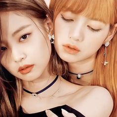 Jennie And Lisa, High Cut, Red, Hair