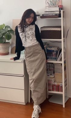 Rok Outfit, Long Skirt Outfits, Teenage Fashion, Girl Fits, Winter Fits, Modest Fashion Outfits, Looks Chic, 가을 패션, Outfit Inspo Fall