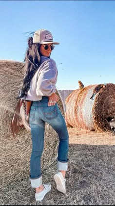 Western Outfits Fall, Outfit Instagram Story, Punchy Western Outfits, Western Fall Outfits, Country Fall Outfits, Punchy Outfits, Nfr Outfits, Rodeo Outfit, Western Girl Outfits