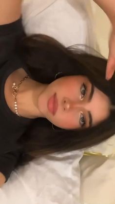 Haircut Selfie, Photo Hijab, Cute Hairstyle, Cute Makeup Looks, Hijab Girl, Makeup Looks Tutorial, Pretty Selfies, Girls Makeup, Pretty Makeup