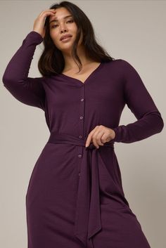 The Merino Wool Bria Button-Front Dress is designed to be styled your way. Button it up or wear it open as a duster, add the belt or skip it, dress it up or down—whatever you choose, be ready for the compliments to roll in. Sf Style, Skip It, Midsize Outfits, Tunic Leggings, Long Midi, Soft Dramatic, Button Front Dress, Short Leggings, Tops For Leggings