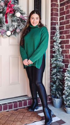 Christmas Outfits For Women, Affordable Winter Outfits, Cozy Christmas Outfit, Christmas Party Outfit Work, Christmas Eve Outfit, Cozy Winter Fashion, Cute Christmas Outfits, Trendy Christmas Outfits, Christmas Day Outfit