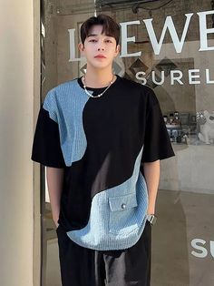 Korean Fashion 2022, Korean Fashion 2023, Cool Shirt Designs, African Attire For Men, Top Korean, Blouse Casual Fashion, Tee Shirt Fashion, Diy Clothes Design, Diy Fashion Clothing