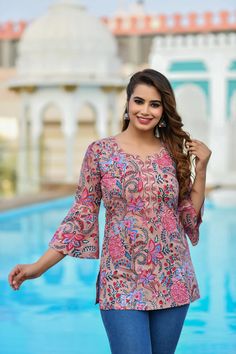 Short Kurtas For Women, Kurta Tops For Women, Short Kurtis For Jeans Fashion, Short Kurtis For Women, Short Kurtis For Jeans, Short Kurtas, Brocade Blouse Designs