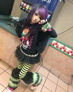 #scene #scenekid 2000s Colorful Outfits, Scene Queens 2000s, Scene Clothing Style, Scene Fit Ideas, Scene Core Clothes, Scene Outfits Colorful, Grunge Scene Outfits, Scene Outfit Inspo 2000s, 2000s Girl Outfits