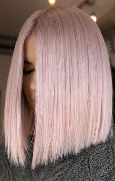 42 Stunning Autumn Hair Colour Ideas to Embrace the Season : Chocolate Ash Tones Ash Pink Blonde Hair, Pale Strawberry Blonde Hair, Ash Pink Hair Color, Platinum Blonde Hair With Pink Highlight, Hair Colour Ideas Brown, Pinkish Blonde Hair, Blush Blonde, Balayage Ash