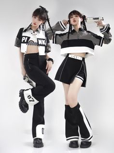 Mode Harajuku, Tops And Bottoms, Mode Inspo, Stage Outfits, White Outfits, Mode Inspiration, Aesthetic Outfits, Aesthetic Clothes