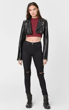 Short Jacket Outfit, Cropped Jacket Outfit, Punk Leather Jacket, Biker Girl Outfits, Figure Design, Girls Attire, Jacket Outfit Women, Female Biker, Biker Outfit