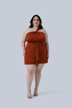 Queen Latifah Style, Dresses For Curvy Women, Plus Size Posing, Plus Size Boutique, Rust Dress, Plus Size Models, Plus Size Fashion For Women, Curvy Girl Outfits, Main Character