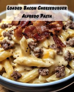 Spaghetti Meals, Alfredo Spaghetti, Quick Soup Recipes, Pasta Recipes Alfredo, Fettuccine Pasta, Pasta Ingredients, Pasta Dinners, Supper Ideas, Bacon Cheeseburger