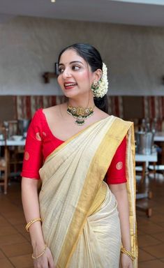 Saree Blouse Model, Onam Saree Blouse, Red Blouse Design, Latest Traditional Dresses