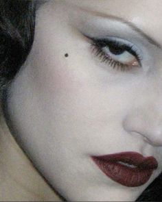 Vampire Makeup, Romantic Goth, Make Up Inspo, Mode Inspo, Pretty Makeup, Artistry Makeup, Cute Makeup