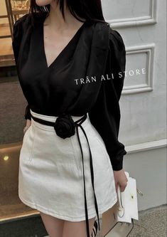 Elegant Woman Outfit, Korean Skirts, Dr Mundo, Bodycon Skirt Outfit, Simple Style Outfits, Makeup Mistakes, Korean Casual Outfits, Korean Fashion Dress, Make Mistakes