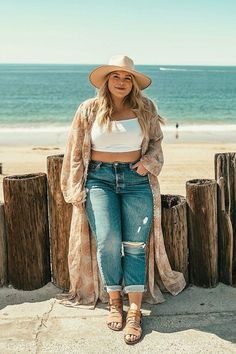 Ship Outfits, Cruise Ship Outfits, Plus Size Beach Outfits, Plus Size Beach, Hawaii Outfits, Plus Size Summer Outfits, Beach Vacation Outfits, Look Plus Size, Vacay Outfits