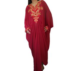 Welcome to our Shop, Gold Embroidery Women Plus Kaftan Abaya Dark Grey, Red, Maxi Dress Long Dress UK 8 10 12 14 16 18 20 22 24 26 US S-XXXXL Chiffon sheer fabric and its not come with the inner dress. Batwing style tunic, it has broidery lace on the waistline, neckline, and sleeves . it has inner skinny  tie to create fit shape of your body size. length from top shoulder to hem front dress approx 56 inch length from top shoulder to hem back dress approx 53 inch Length from shoulder to arm appro Wedding Abaya, Kaftan Abaya, Red Maxi Dress, Maxi Dress Long, Red Maxi, Dress Gold, Gold Embroidery, Dresses Uk, Red Wedding