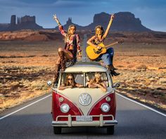 2022 New Image from David Yarrow! Monument Valley is the very essence of the South West of America. It is the beating heart of the Wild West, a landscape of such timeless grandeur that we are forced to recognize that our time on this extraordinary planet is short and our footprint minimal. The Party Never Ends, Robert Earl Keen, David Yarrow, John Ford, Team Effort, Vw Campervan, Automotive Photography, Beating Heart, Whistler