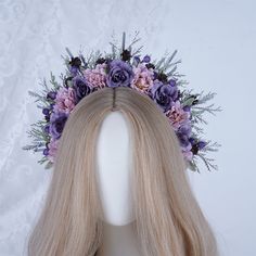 👑 Product Description:  --Appearance: This pink and purple floral halo crown is decorated in Christmas style --Adjustable Size: One size fits most, perfect for adults. -- Comfortable to wear: The flower hair wreath is easy and comfortable to wear and will not pull your hair when removed. --Versatile: This headpiece is perfect for parties, cosplay, weddings, stages, renaissance fairs, Christmas, Halloween, birthdays, photo shoot props or other special occasions. -- You can give it as a gift or c Fantasy Headband, Crown Costume, Purple Flower Headband, Boho Bridal Headpiece, Halloween Birthdays, Flower Wreath Hair, Boho Headpiece, Wedding Headpieces, Halo Crown