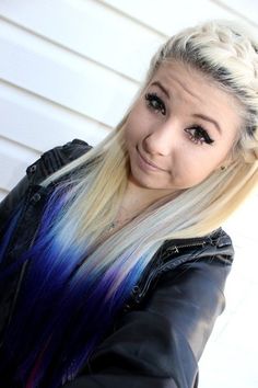 blond hair with blue ends - Google Search Blonde Hair With Blue Tips, Long Blonde, Hair Color And Cut, Trendy Hair, Scene Hair, Dye My Hair, Emo Girls, Long Blonde Hair