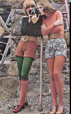 #60s #60sstyle #fashion #nostalgia #aesthetic #60sfashion #auberyherpen #whisper Real 60s Fashion, 60s Fashion Photoshoot, Early 1960s Fashion Women, Summer 60s Outfits, 60s Modern Fashion, 60s Love Aesthetic, 60 Style 1960s, 60s Casual Fashion, Late 60s Aesthetic