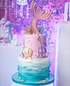 there is a cake that looks like a mermaid tail