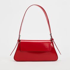 Genuine Zara New With Tag Material: Vegan Leather, Fabric Lined Interior Color: Red Fiery Red Flap Shoulder Bag With Minimal & Modern Details. Wide Strap With Buckle At Ends. Magnetic Closure At Flap Chic Red Baguette Bag For Formal Events, Chic Red Baguette Bag For Formal Occasions, Trendy Red Leather Baguette Bag, Chic Red Leather Baguette Bag, Red Baguette Bag With Detachable Strap And Top Handle, Red Top Handle Baguette Bag With Detachable Strap, Elegant Red Baguette Bag For Evening, Trendy Red Baguette Bag, Elegant Red Leather Baguette Bag