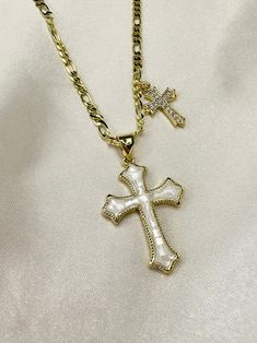 Le Deux Cross Pendent – ABNDCE Double Cross Necklace, Shell Cross, Cross Pendent, Streetwear Jewelry, Dope Jewelry Accessories, Pink Cross, Gold Cross Necklace, Healing Crystal Jewelry, Jewelry Accessories Ideas