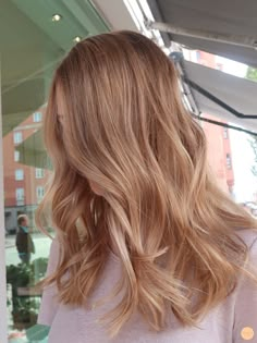 Champagne Blond, Warm Blonde Hair, Neutral Blonde, Blond Balayage, Warm Blonde, Caramel Hair, Strawberry Blonde Hair