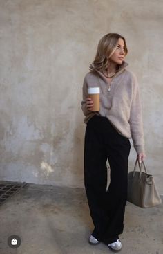 Saturday Outfit, Samba Outfit, Athleisure Outfits, Winter Fashion Outfits, Outfits Casuales, Simple Outfits