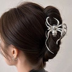 Material: Zinc Alloy Goth Hair Clips, Spider Accessories, Interesting Accessories, Spider Hair, B Day Gifts, Spider Design, Y2k Hair, Goth Hair, The Folk Of The Air