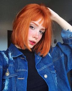 "Blonde Ambition: Warming Up Your Look with Blonde Shades" Red Bob Hair, Red Hair Trends, Hair Color Orange, Cortes De Cabello, Ginger Hair Color, Auburn Hair, Orange Hair, Long Bob, Grunge Hair