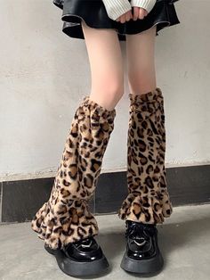 Fluffy Leg Warmers, Leg Warmers Outfit, Fur Leg Warmers, Skeleton Halloween Costume, Harajuku Punk, Hood Hat, Knit Leg Warmers, Kawaii Harajuku, Super Kawaii