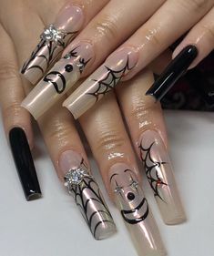 Clown Nails, Spiderweb Nails, Idea For Nails, Laugh Now Cry Later, Black Acrylic Nails, Punk Nails, Halloween Idea, Edgy Nails