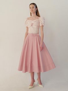 This is a comfortable and trendy skirt by BAU by Bride And You that is made out of high quality cotton and nylon blend fabric. It gives a feminine and romantic mood to your daily outfit - Vent detail on the hem- Side pockets detail- Belt included- Back zipper closure Feminine Relaxed Mini Skirt, Feminine Midi Skirt, Chic Pink Cotton Skirt, Feminine Midi Skirt With Voluminous Fit, Feminine Full Pleated Skirt, Feminine Pleated Skirt, Chic Knee-length Cotton Skirt, Feminine Gathered Skirt For Workwear, Feminine Full Skirt For Day Out