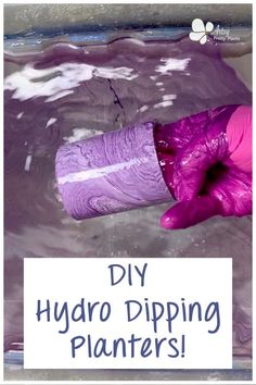 a purple object floating in water with the words diy hydro dipping planters