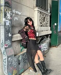 Long Skirt Rave Outfit, Long Back Skirt Outfits, Boho Aesthetic Outfit Winter, Outfits With Lace Tights, Black Lace Outfits, 90s Grunge Outfits Punk Rock, Minga London Outfits, Concert Outfit Punk, Alt Rock Concert Outfit