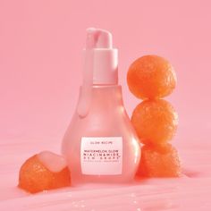 Reveal a dewy glow instantly and over time with this niacinamide-infused highlighting serum, formulated without mica, glitter, or pearls. This first of its kind highlighting skincare + makeup hybrid helps visibly brighten skin and deliver an effortless glow instantly and over time, while helping to reduce hyperpigmentation and without leaving a gray cast. This emulsion creates a lightweight, buildable texture that quickly absorbs, making it suitable for all skin types including oily or acne pron Watermelon Glow Niacinamide Dew Drops, Niacinamide Dew Drops, Glow Recipe Watermelon, Watermelon Glow, Skincare Brush, Glossy Eyes, Pink Photography, Glow Recipe