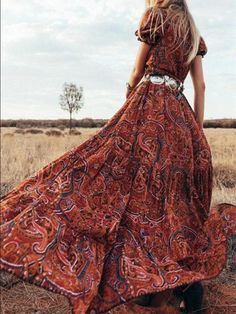 Resort Maxi Dress, Bohemian Holiday, Looks Country, Boho Dresses Long, Maxi Dress Outfit, Loose Maxi Dress, Elegant Maxi Dress, Resort Dresses, Mini Robes