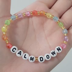 T Swizzle Bracelet, Friendship Bracelets Taylor Swift Ideas, Eras Tour Friendship Bracelet Ideas, Ts Bracelet Ideas, Eras Bracelet Ideas, Taylor Swift Bracelets Ideas, Friendship Bracelets Taylor Swift, Eras Bracelet, Eras Bracelets