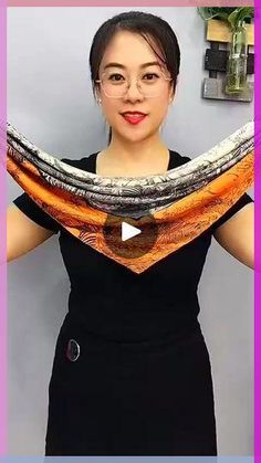 Decent Stylish Scarf Tie Methods ｜ How to quickly wear a scarf？  #scarfwearing #shorts  #scarfs #new #styletips #scarf #amor #viral #scarftutorial #women... Scarf Pins How To Wear A, Tie Scarf How To Neck Scarves, Square Scarf How To Wear A, Fashionable Business Casual, Scarf Tying Tutorial, Weekend Getaway Outfits, Chic Travel Outfit, Fashionable Sportswear, Fashionable Hairstyles