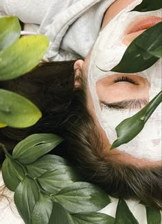 Green Esthetician Aesthetic, Boho Skincare Aesthetic, Green Skincare Aesthetic, Backgrand Instagram, Facial Pics, Self Love Art, Beauty Affirmations, Powerful Phrases, Beauty Salon Posters